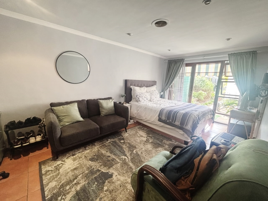 To Let 1 Bedroom Property for Rent in Mowbray Western Cape